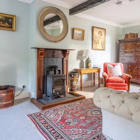 Field Head House Holiday home *